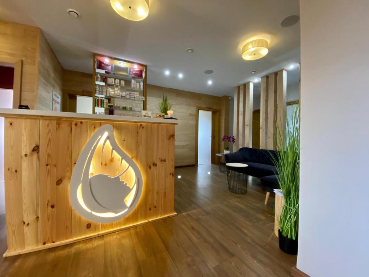 & Rosa Apartment