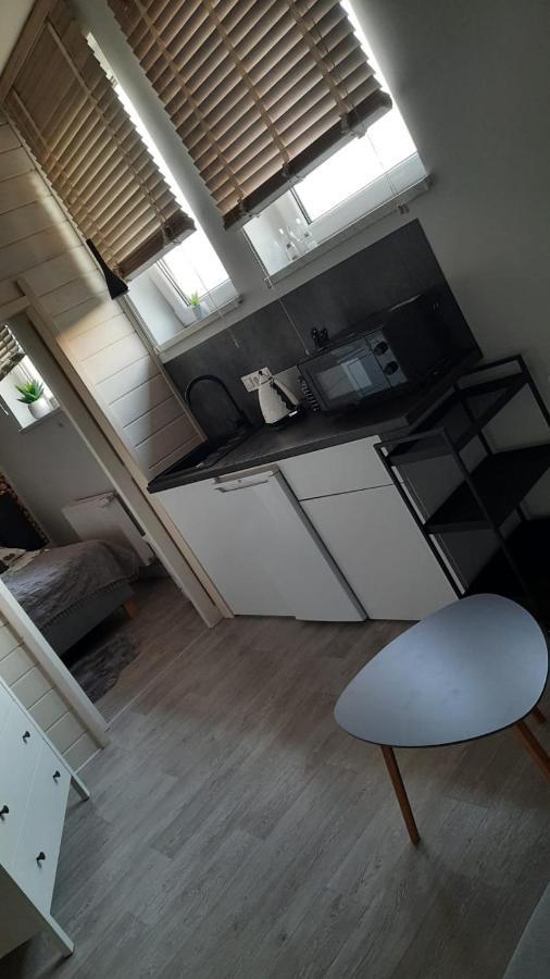 Apartment & Rosa *